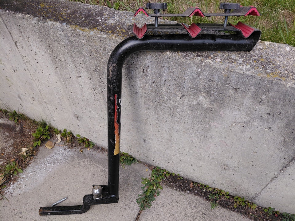 Bike Rack, good shape, can hold 3 bikes. | Mountain | Calgary | Free ...