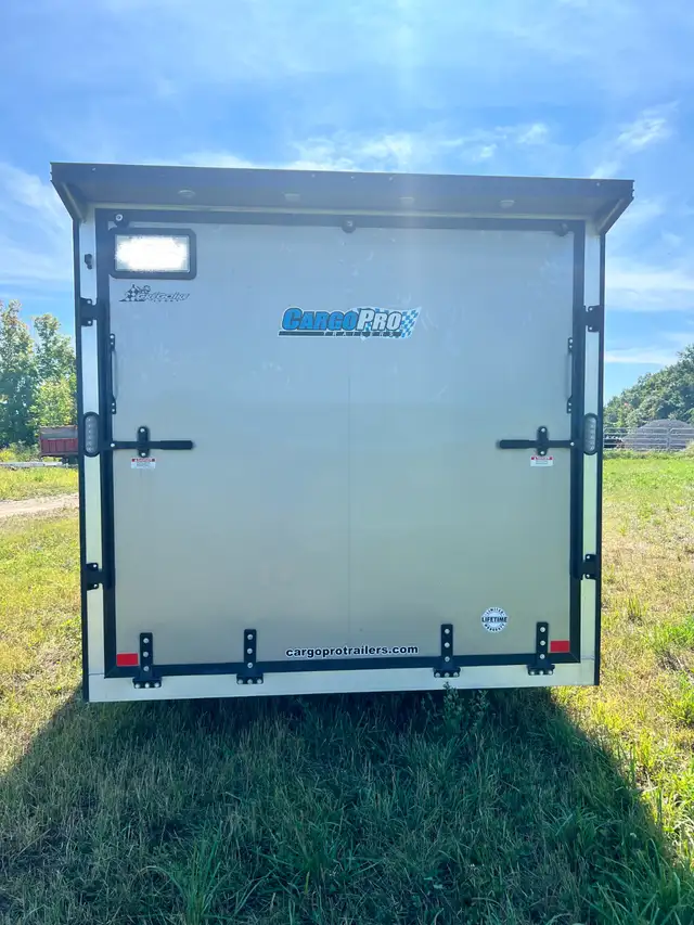 Insulated Trailer 7.5' x 20' in Cargo & Utility Trailers in City of Montréal - Image 11