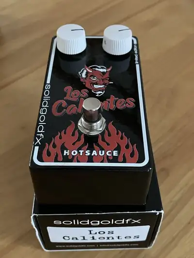 Pédales de guitare à vendre, View more