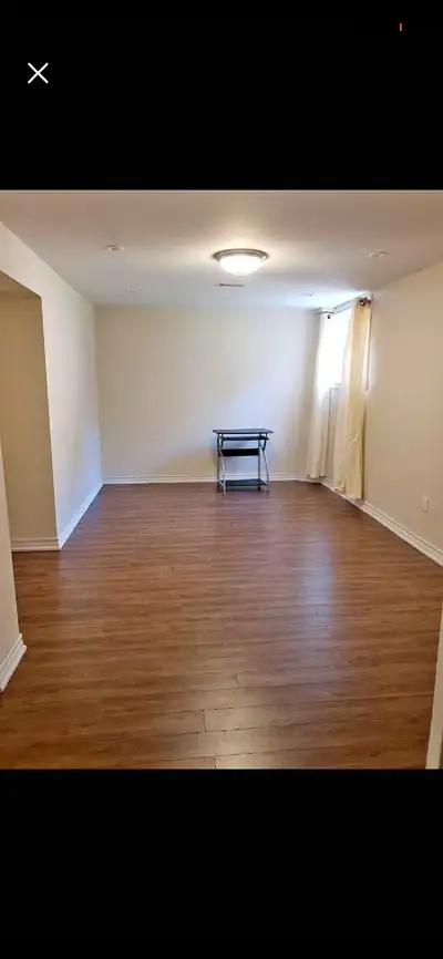 Big furnished room for rent in Ajax