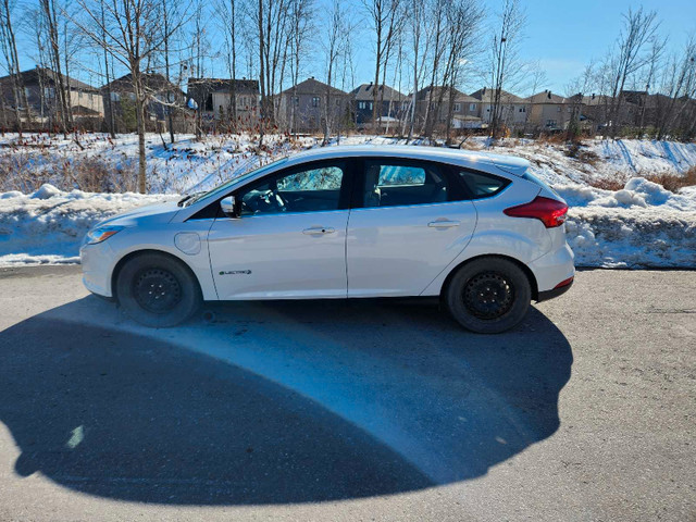 2017 Ford Focus Electric  in Cars & Trucks in Ottawa - Image 3