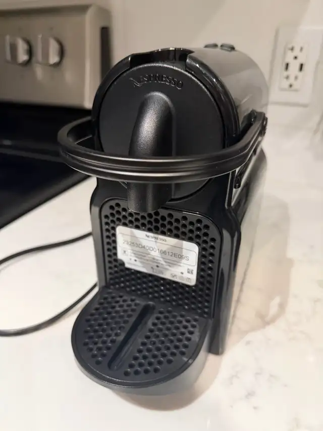 coffee machine  in Kitchen & Dining Wares in Cambridge - Image 2
