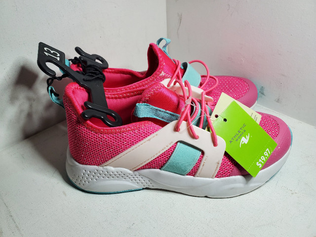 Athletic Works girls shoes pink size 11 brand new / chaussures dans Enfants et jeunesse  à Ouest de l’Île - Image 2