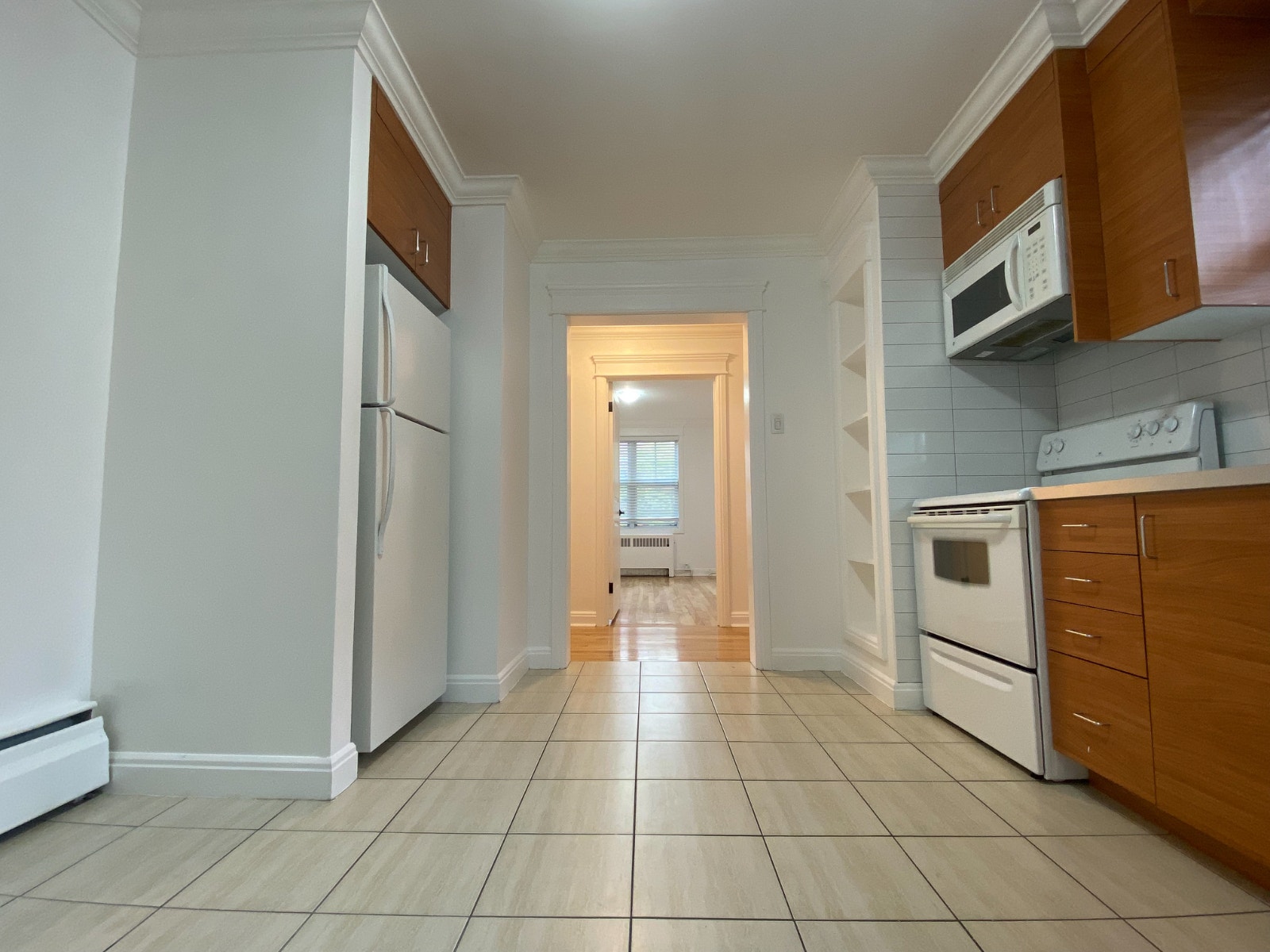 3 1/2 STYLE CONDO SITUER A PARC EXTENSION (CHAUFFER) — photo 3