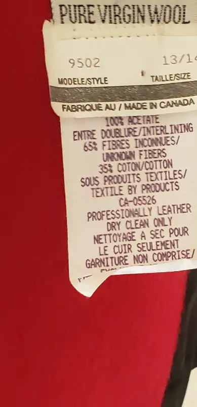 Manteau pure laine vierge rouge style classique des années 90 in Women's - Tops & Outerwear in Laval / North Shore - Image 4