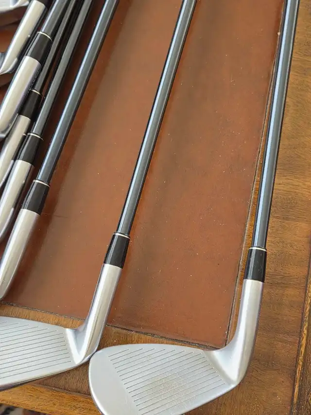 Srixon ZX5 MK II 4-PW + A Wedge Senior Iron Set w/ ¾" Overlength in Golf in City of Toronto - Image 11