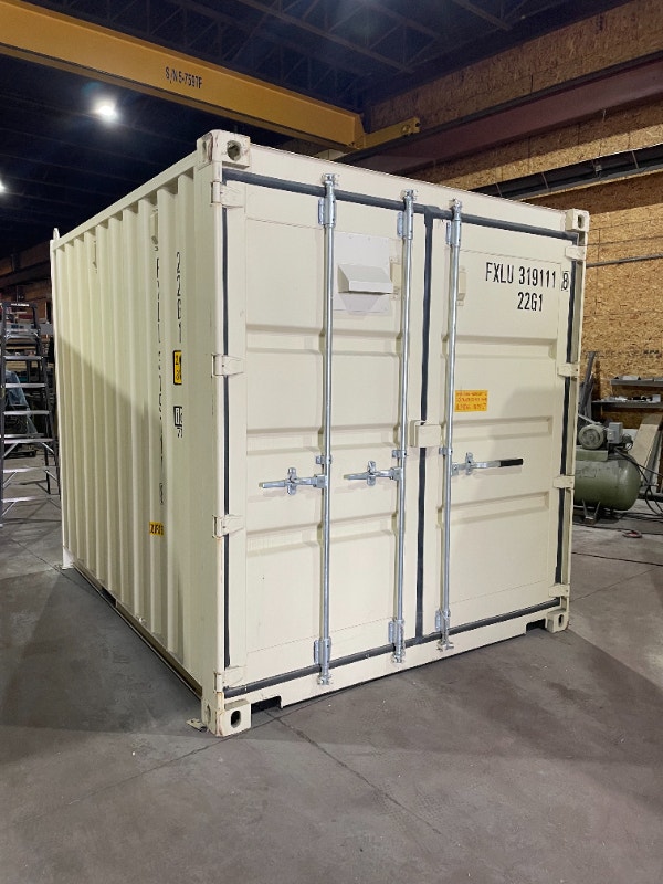 10FT STANDARD & 20'FT STANDARD NEW ONE TRIP CONTAINERS FOR SALE