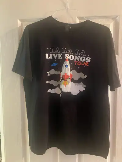 Jason Mraz 2022 Concert Tour T-Shirt. Size XL. LA LA LA Live Songs. Tour 2022. Like New. please chec...