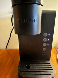 KEURIG coffee machine 