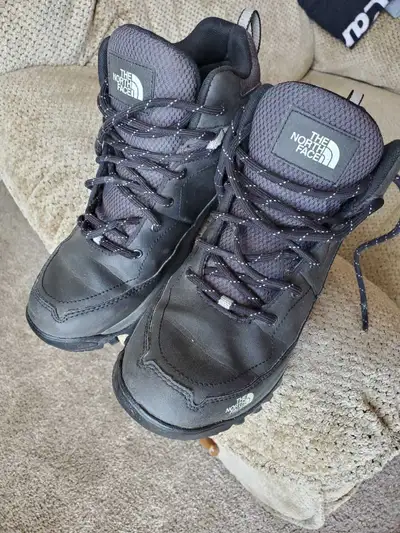 Northface winter boots , View more