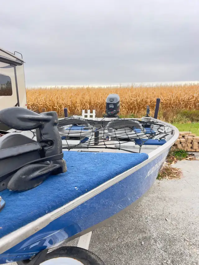 Chaloupe Princecraft 14.5 pieds avec moteur Evinrude 35HP in Powerboats & Motorboats in Longueuil / South Shore - Image 3