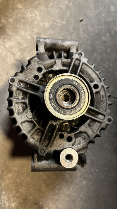 Have a bosch OE alternator bmw BMW X5 N52, 180 amp Pick up in auburn bay