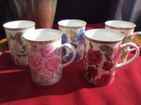 Royal Bone China Collector’s Series Roses set of 5