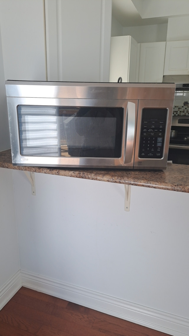LG over the range microwave + another for $30 in Microwaves & Cookers in Markham / York Region - Image 2