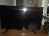 40 inch led tv insignia