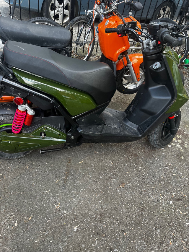 Scooters  in eBike in Mississauga / Peel Region