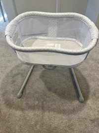 Halo Glide - baby bassinet 