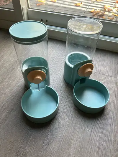 Blueshyhall Automatic Dog Cat Feeder , View more