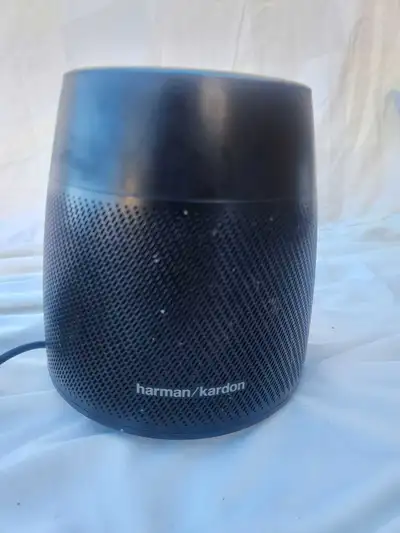Harman Kardon Speaker , Bluetooth. I have lots of speakers here, View more