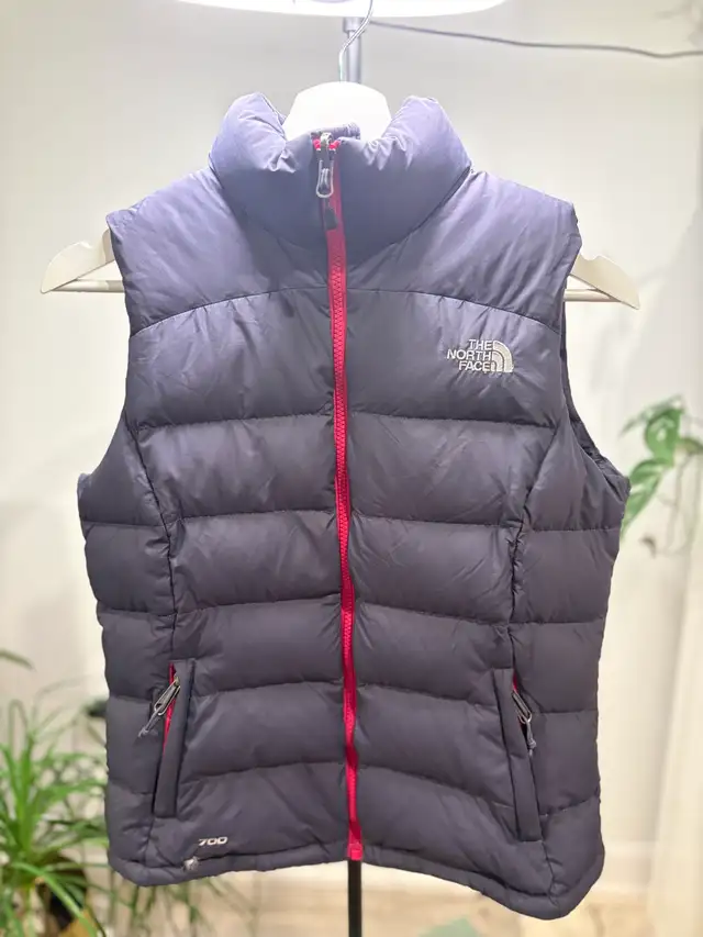 The North Face Vest in Women's - Tops & Outerwear in Ottawa - Image 2