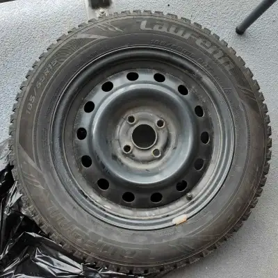 Selling a set of used winter tires on steel wheels. I had these winter tires in storage at my mechan...