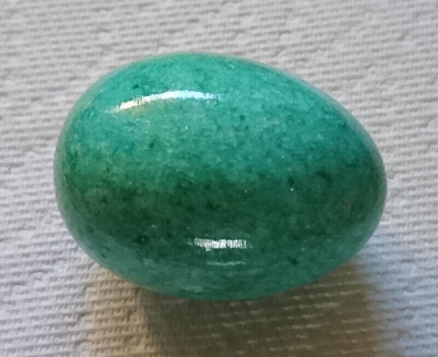 Vintage Green/ Blue Alabaster Marble Egg in Arts & Collectibles in Oshawa / Durham Region - Image 3