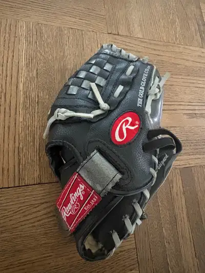 Kids Rawlings baseball glove, View more
