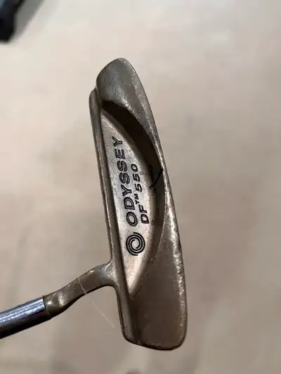 Odyssey DF550 Right Hand 34.5 inch putter, View more