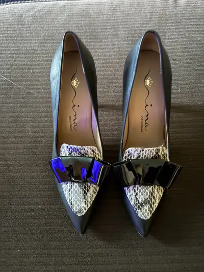 Women’s Size 7 Shoes, View more