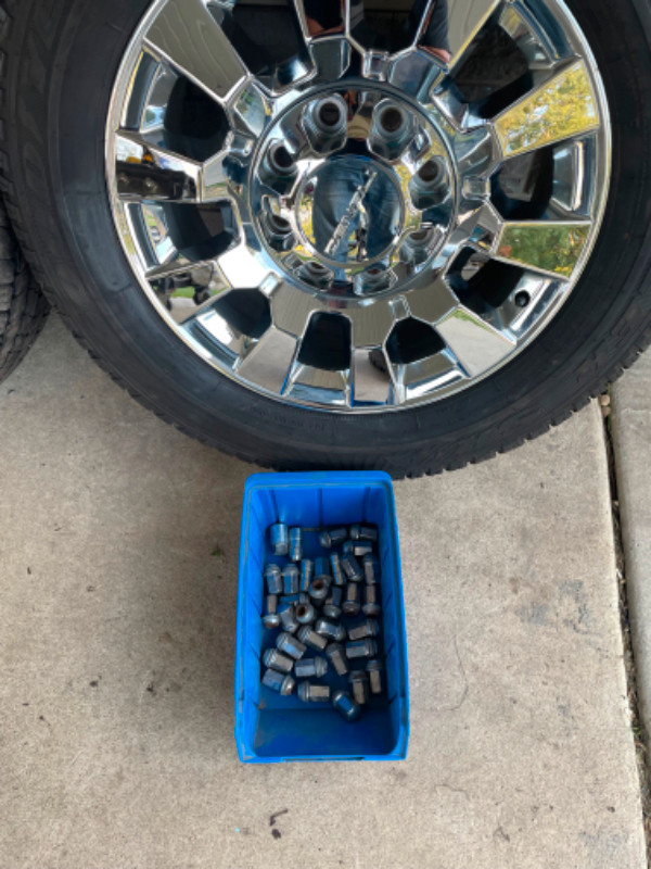 265-60-20 Denali rims and tires in Tires & Rims in Strathcona County - Image 2