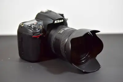 Nikon D7000 DSLR + AF-S DX 18-200mm f/3.5-5.6G ED VR II Lens Kit, View more