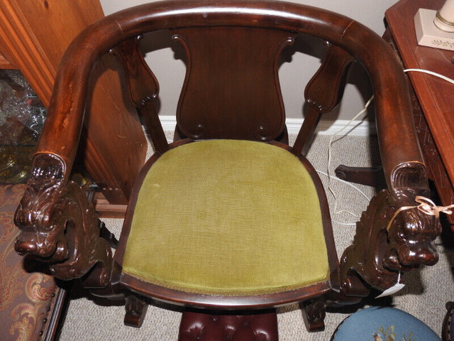 antique victorian parlour rocker, unusual carved "Griffin" arms in Arts & Collectibles in Hamilton - Image 2