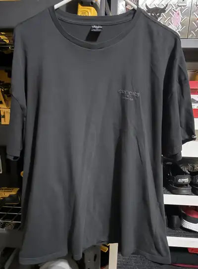 2 MENS XXL T-SHIRTS CROOKS & CASTLE AND TRUE RELIGION, View more