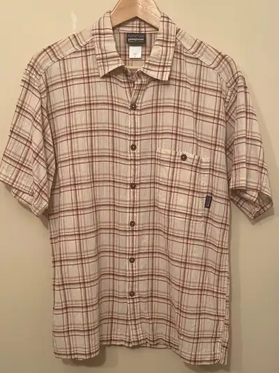 Patagonia Men's Cotton Shirt Medium Cream Black Red Check SS, View more