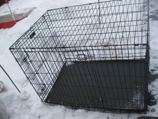 One I-Crate, XL wire dog crate, 29"X30.5"X42.5"; in Accessories in Thunder Bay - Image 2