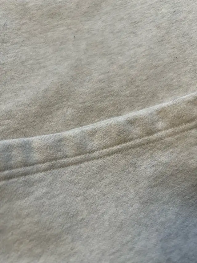 Sweatpants TNA in Women's - Bottoms in Mississauga / Peel Region - Image 4