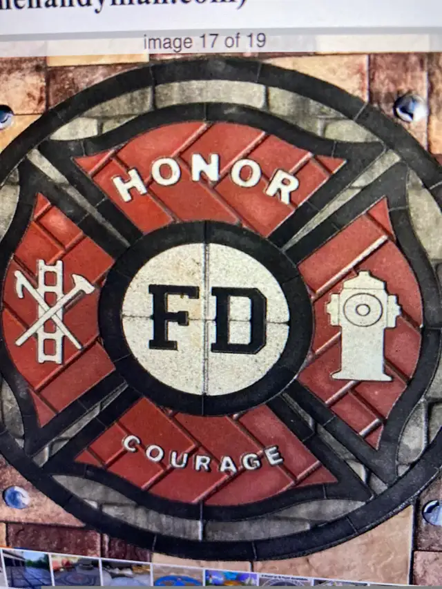 Custom Interlock Art For Flat Surfaces or Walls in Interlock, Paving & Driveways in Markham / York Region - Image 12