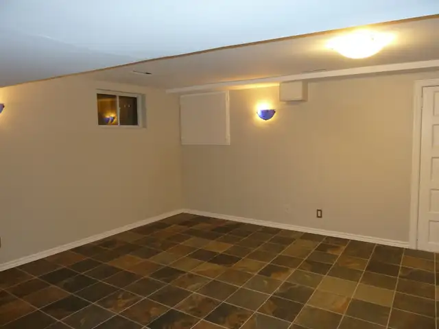 4 Bedroom+ 1 Office House Facing Exhibition Park!! in Long Term Rentals in Guelph - Image 16