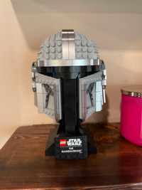 THE MANDALORIAN HELMET LEGO STAR WARS 75328