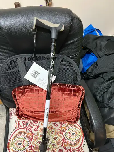 Perfect walking cane and it is not used.