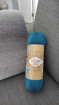 Alize socks yarn, different colors