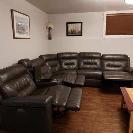 Like New Leather Sectional in Couches & Futons in Kamloops - Image 2