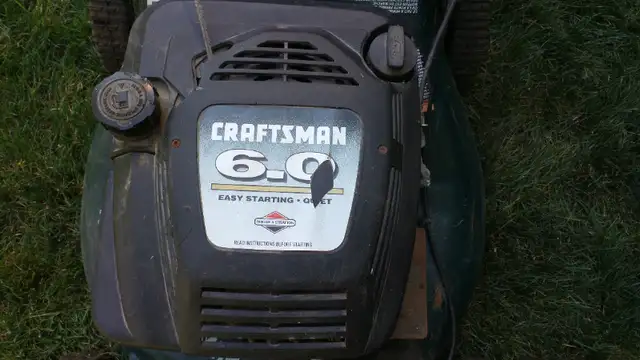 Tondeuse autotractée CRAFTSMAN 21'' in Lawnmowers & Leaf Blowers in City of Montréal - Image 6