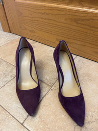 Michael Kors purple suede heels/ talons daim mauve 