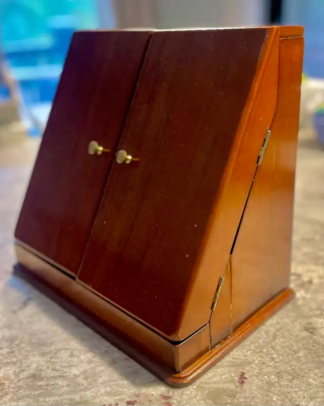  Wood wooden desktop, stationary organizer cabinet in Storage & Organization in City of Toronto - Image 8