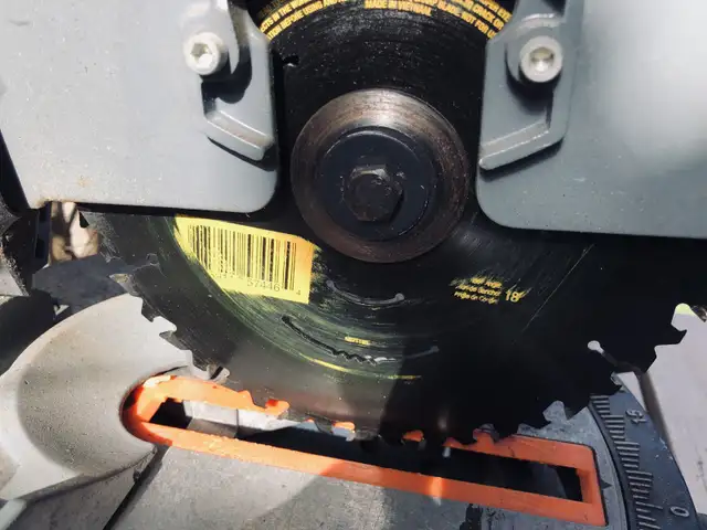 master craft compound mitre saw in Power Tools in Mississauga / Peel Region - Image 9