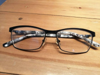 Ladies eyeglass frames