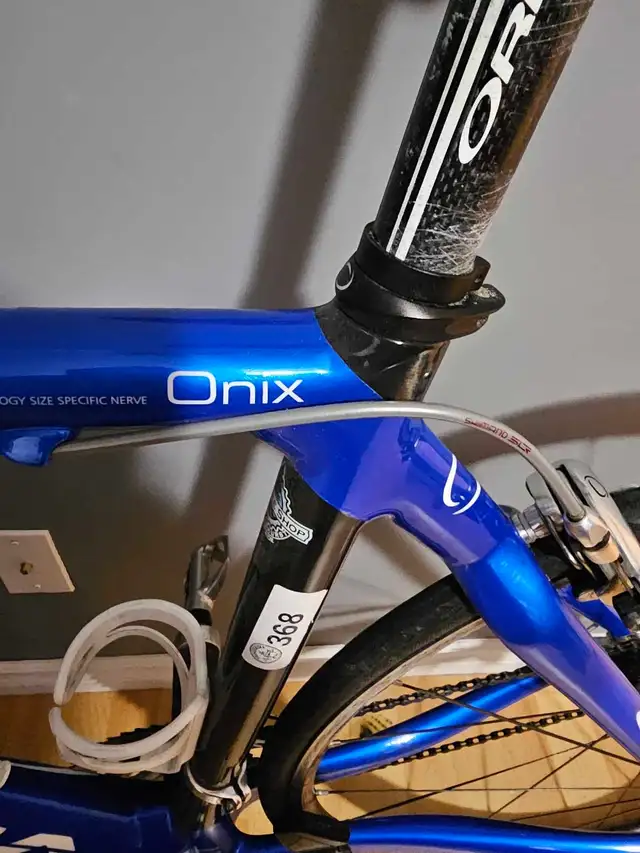 Orbea Onix road bike in Road in City of Toronto - Image 5
