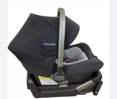 Selling our Nuna pipa lite car seat. Great condition, carefully used and maintained. A very light ca...