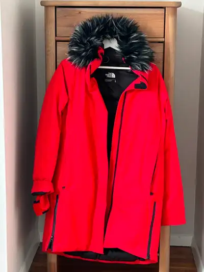 Women's weatherproof parka Size Medium, View more
